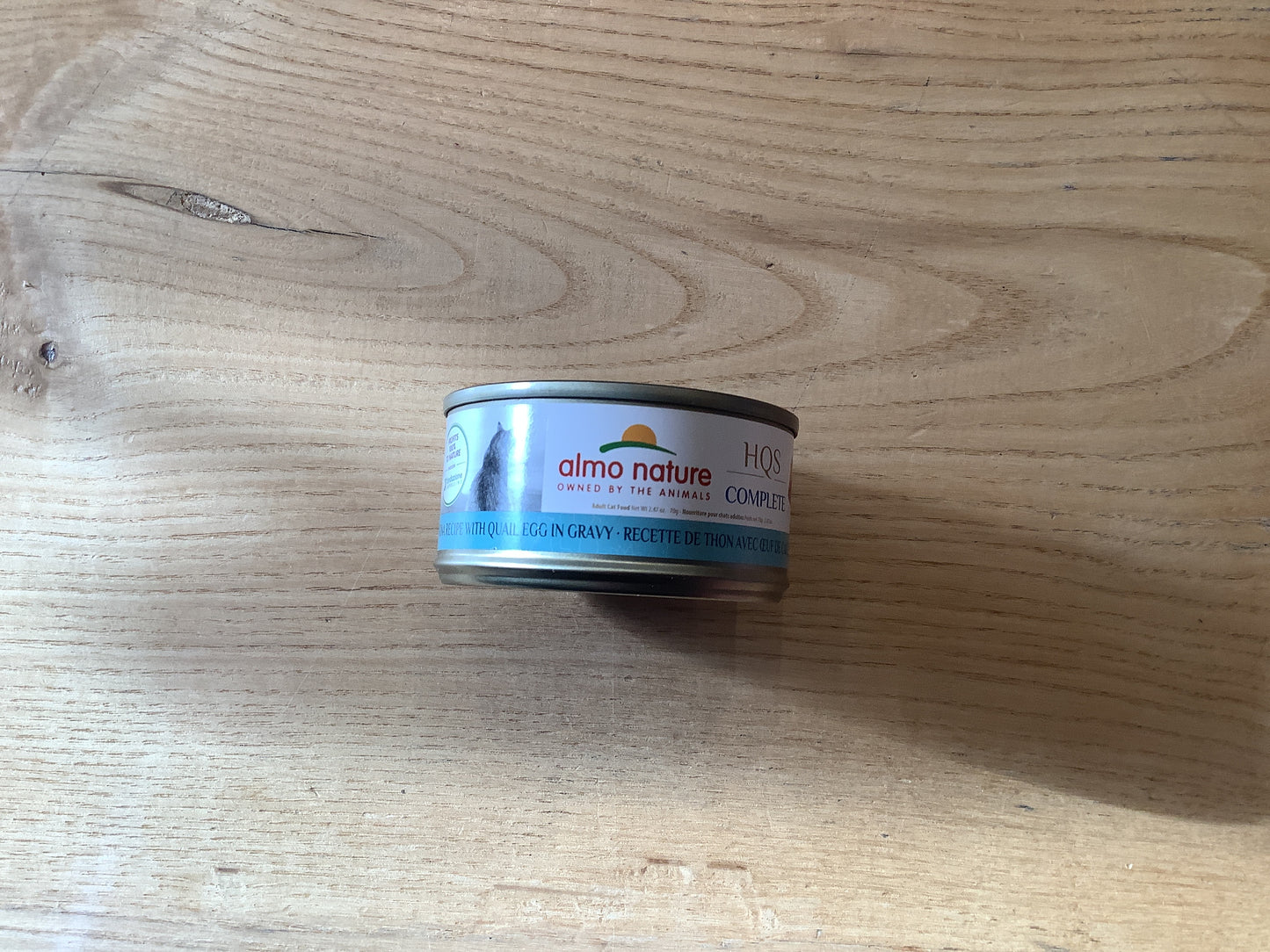 Almo nature tuna with quail egg in gravy 2.47oz