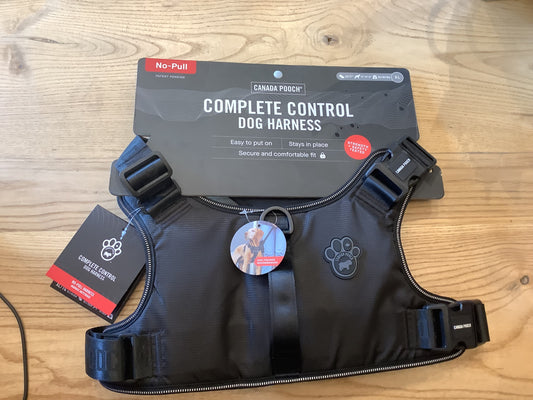 Complete control black harness XL