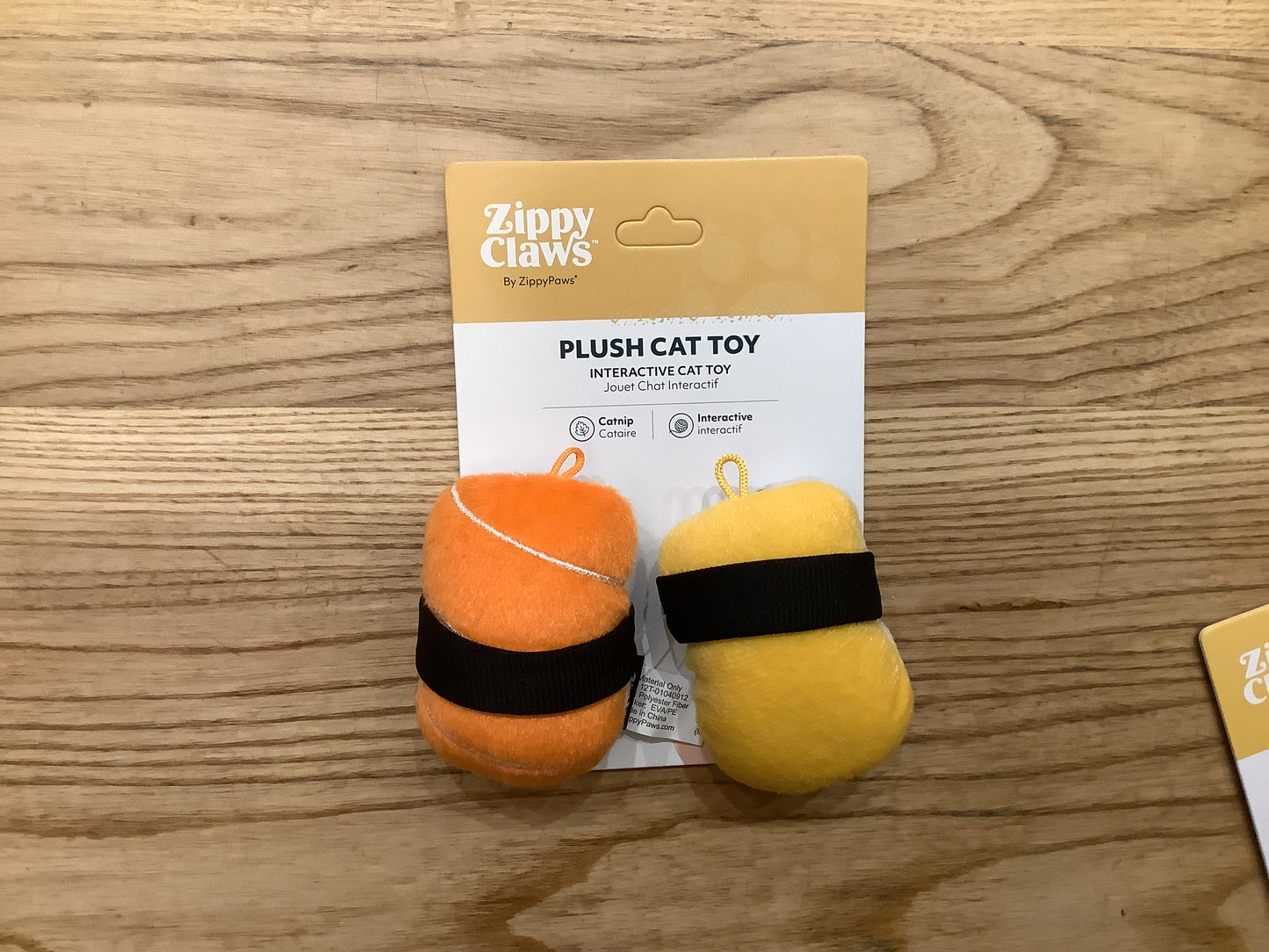 Zippy claws cat toy