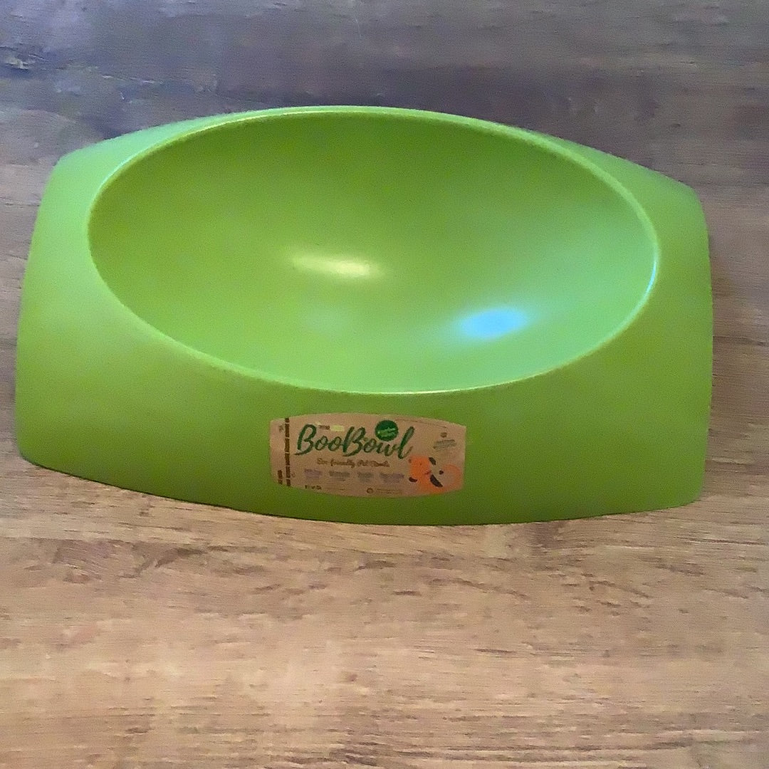 Wide oval green bowl