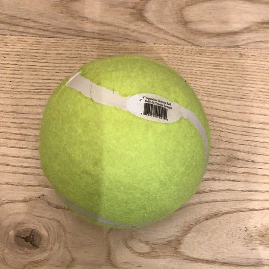 Tennis balls