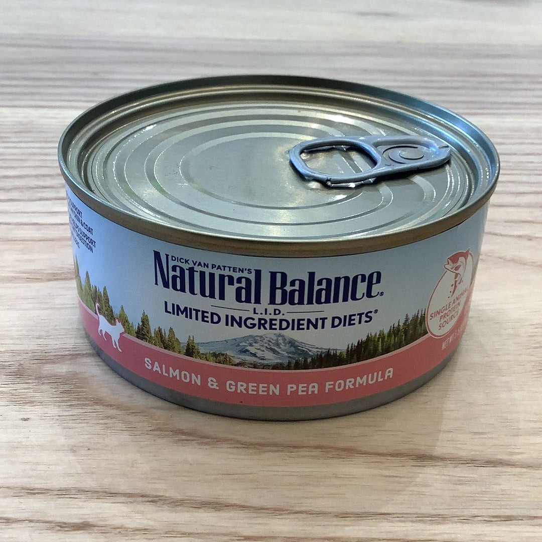 Natural balance, Assorted flavours cat wet food
